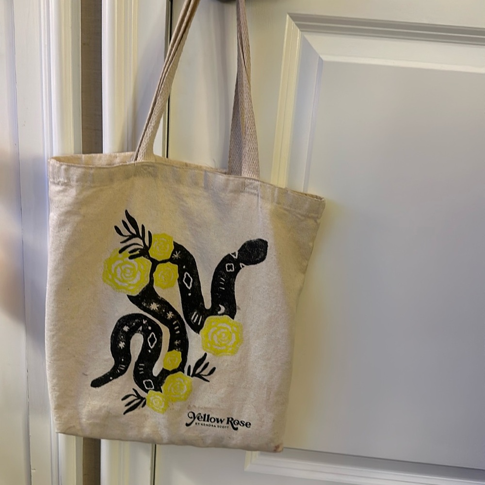 Kendra Scott Limited Edition Yellow Rose Tote